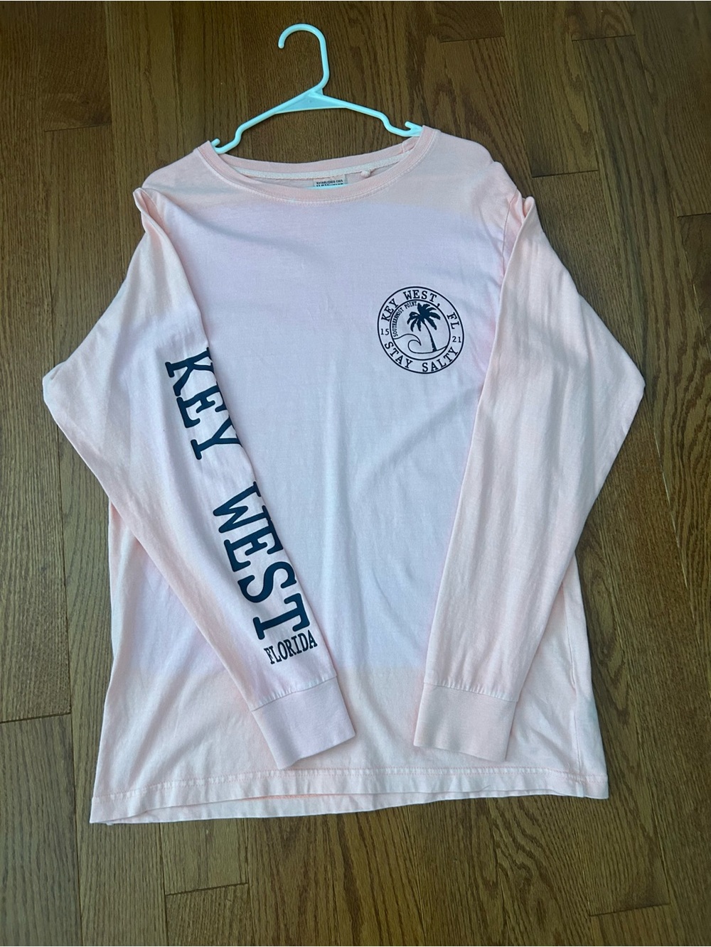 U.S. Vintage Light Pink Key West Long-Sleeve Graphic Tee